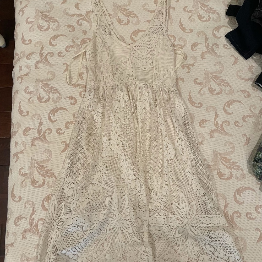 Free People cream / off white lace dress